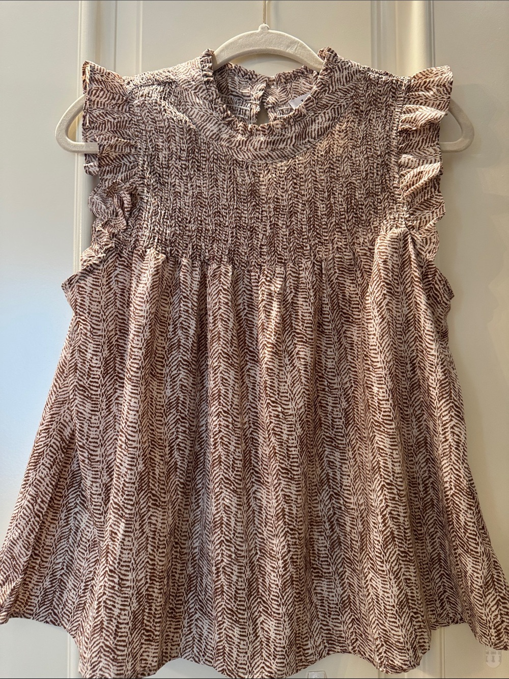 Smocked Ruffle Sleeve Women's Top in Brown Cream Print